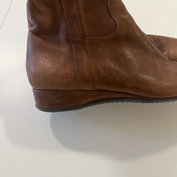 Brown Leather Boots - Picture 5 of 7